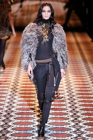 Look 27
